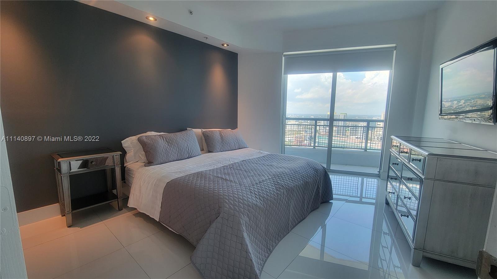 INFINITY AT BRICKELL COND - Residential Lease