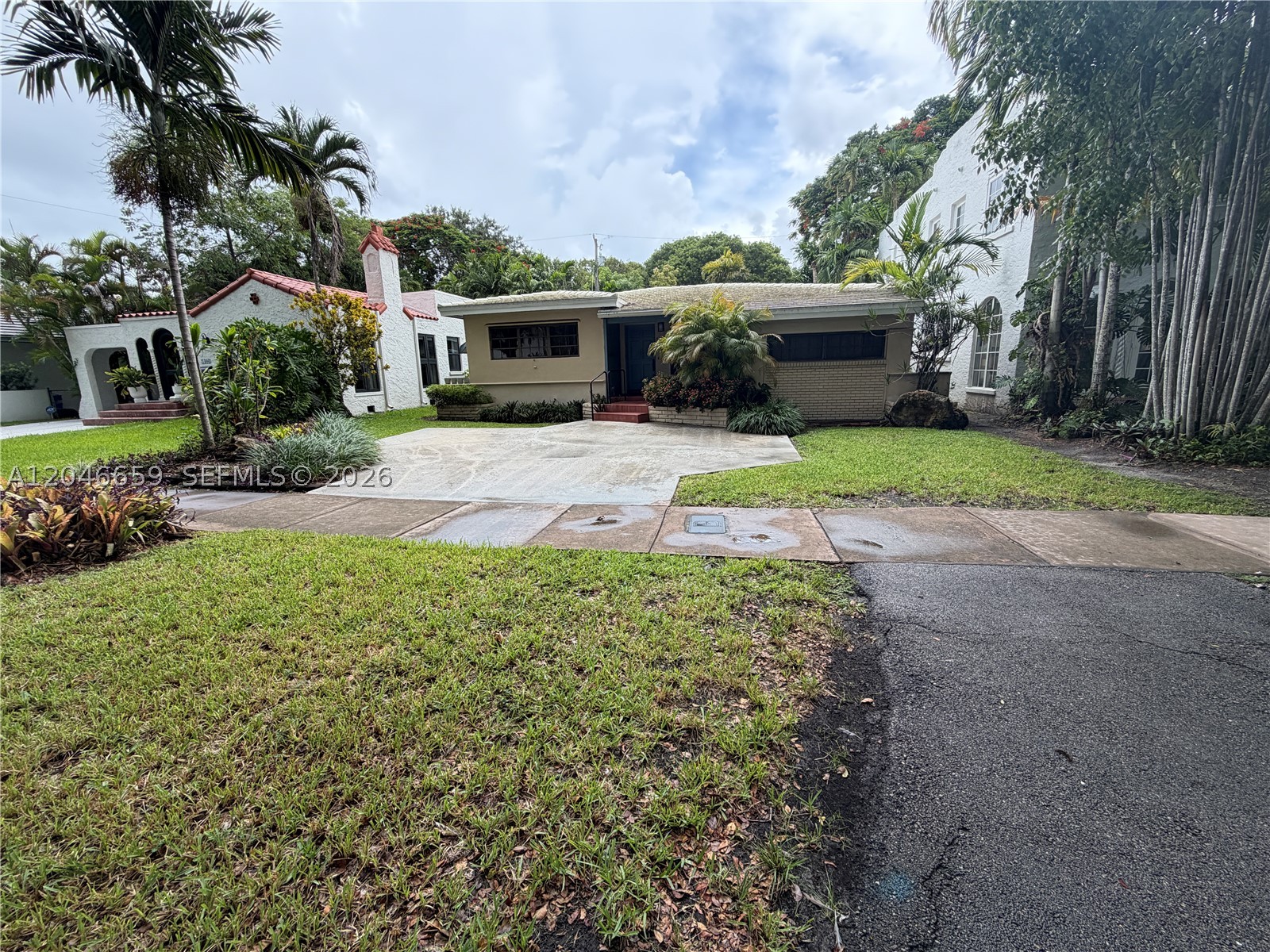 CORAL GABLES GRANADA SEC - Residential