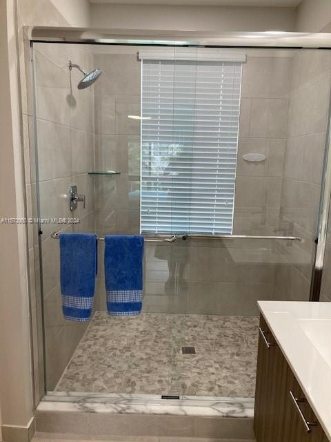 URBANA DOWNTOWN DORAL - Residential Lease