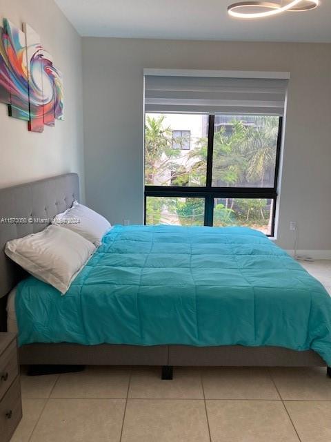 URBANA DOWNTOWN DORAL - Residential Lease