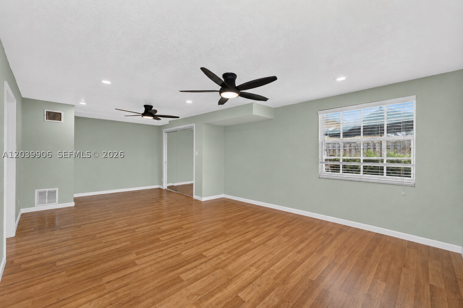 HILLSBORO PINES SEC - Residential