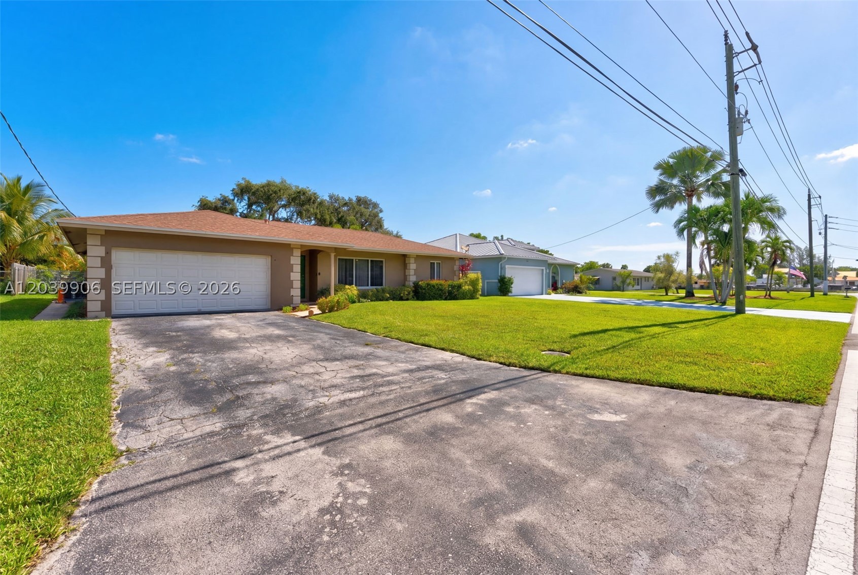 HILLSBORO PINES SEC - Residential