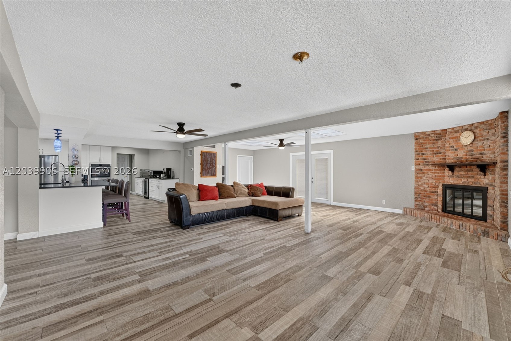 HILLSBORO PINES SEC - Residential