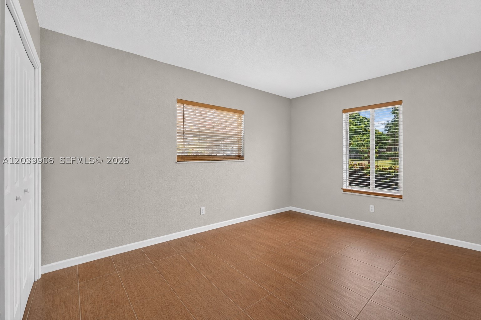 HILLSBORO PINES SEC - Residential