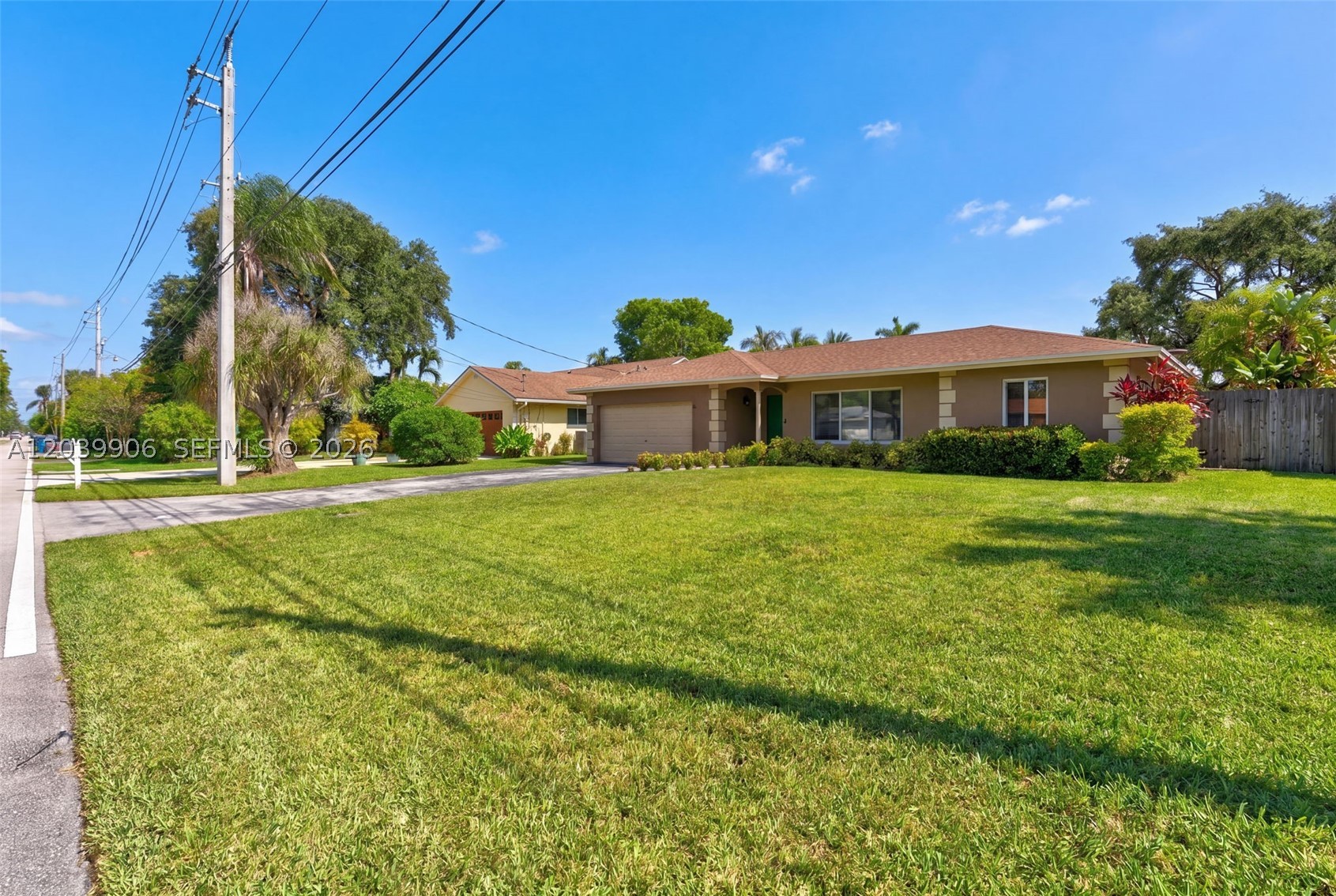 HILLSBORO PINES SEC - Residential