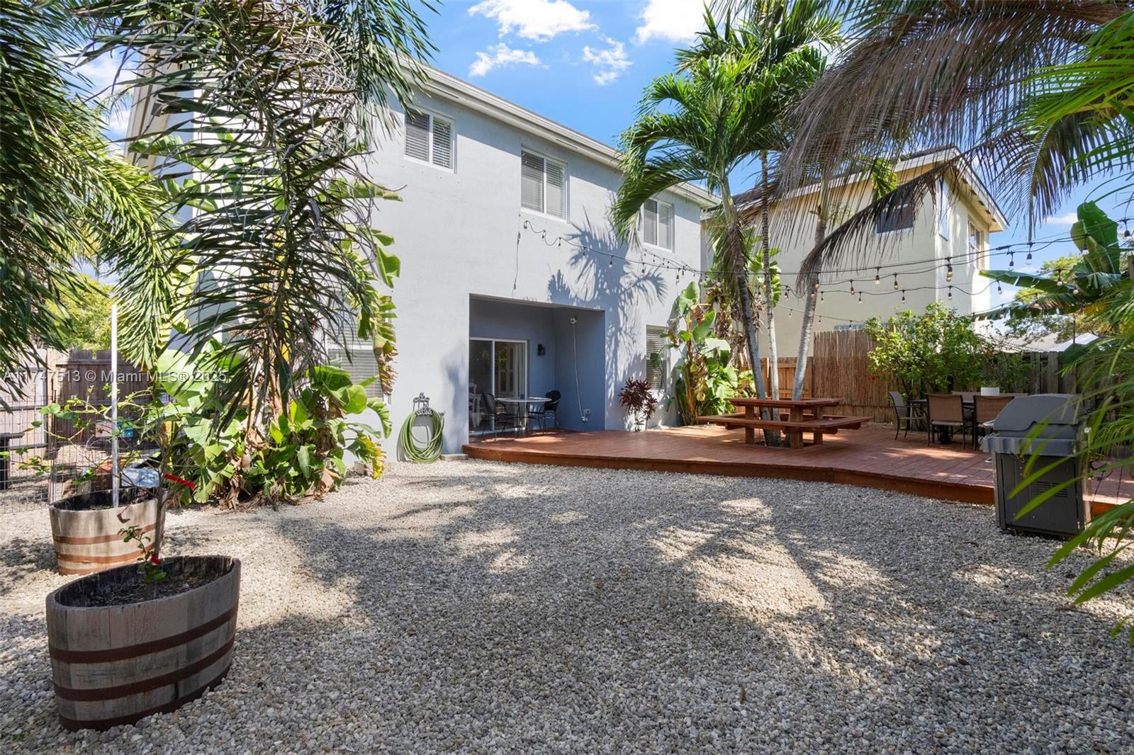 ANTIGUA AT OASIS - Residential