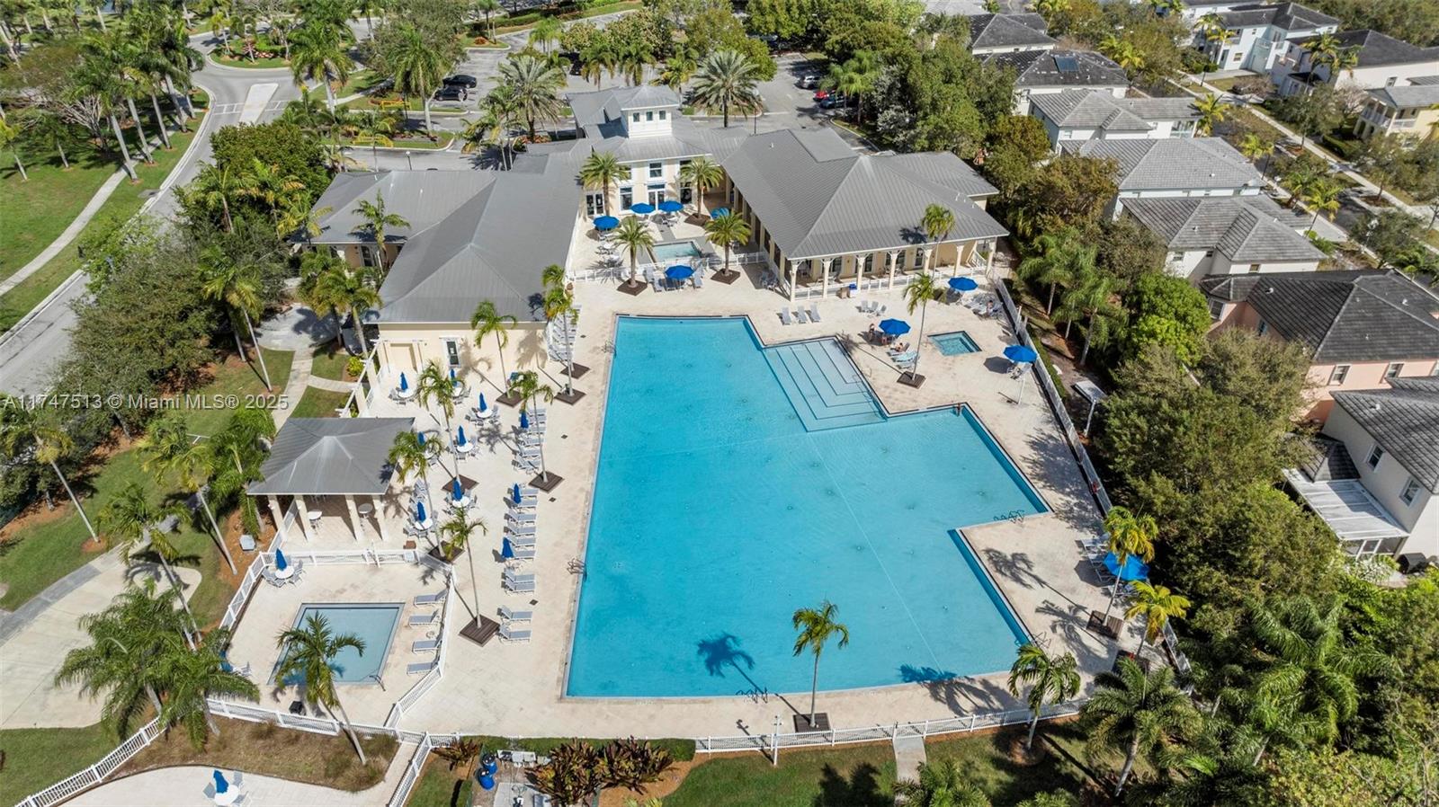 ANTIGUA AT OASIS - Residential