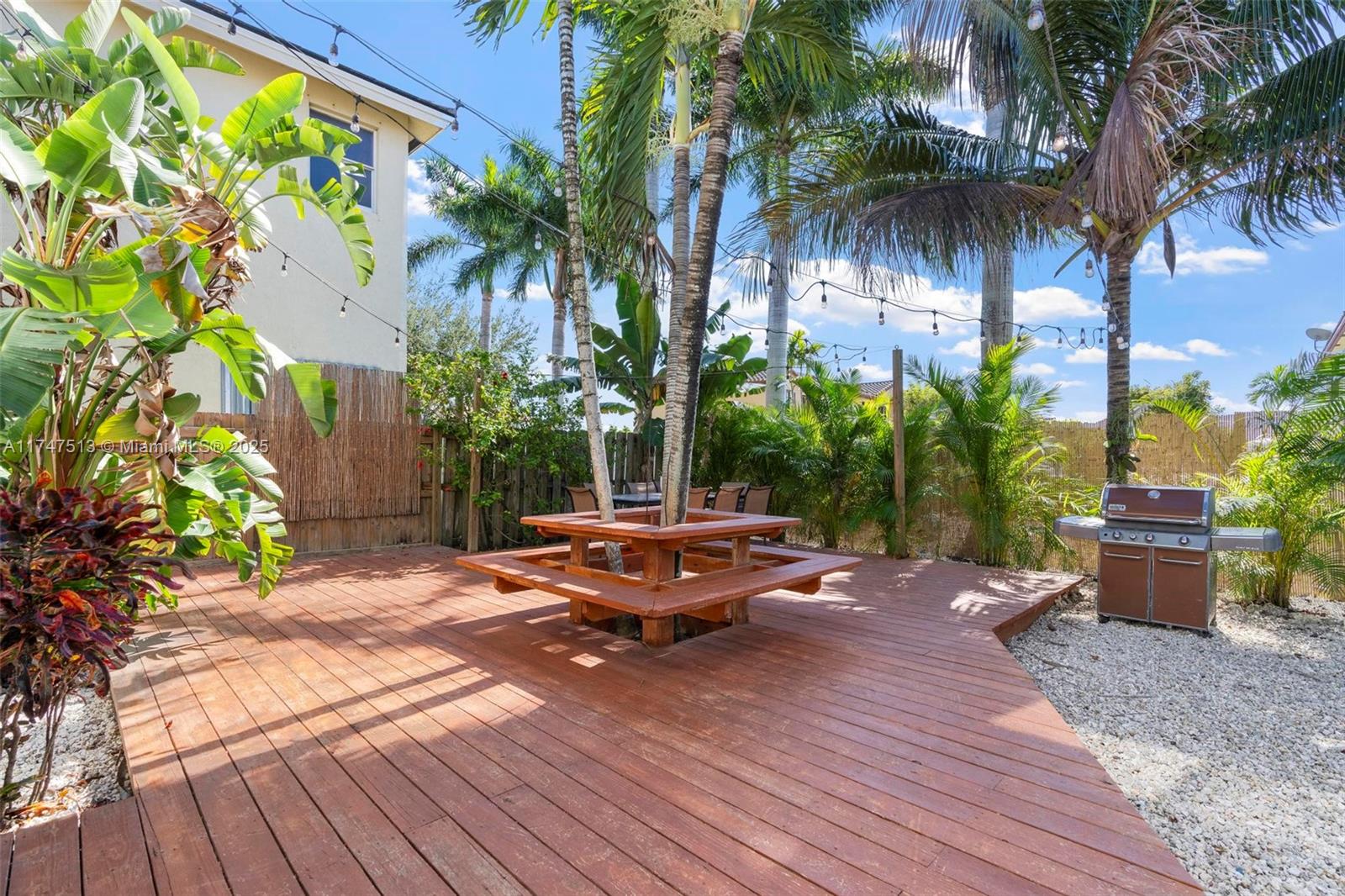 ANTIGUA AT OASIS - Residential