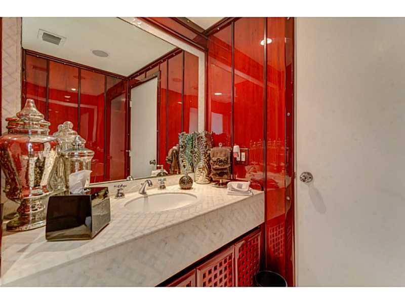 SAN MARINO ISLAND - Residential
