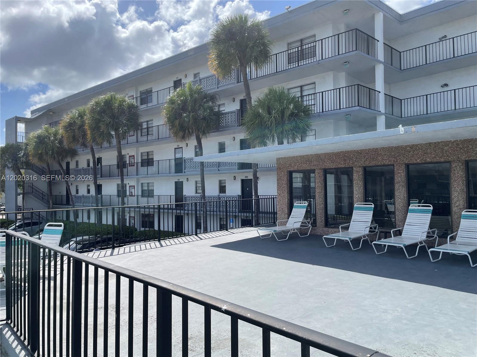 ISLE OF SANDALFOOT CONDO - Residential