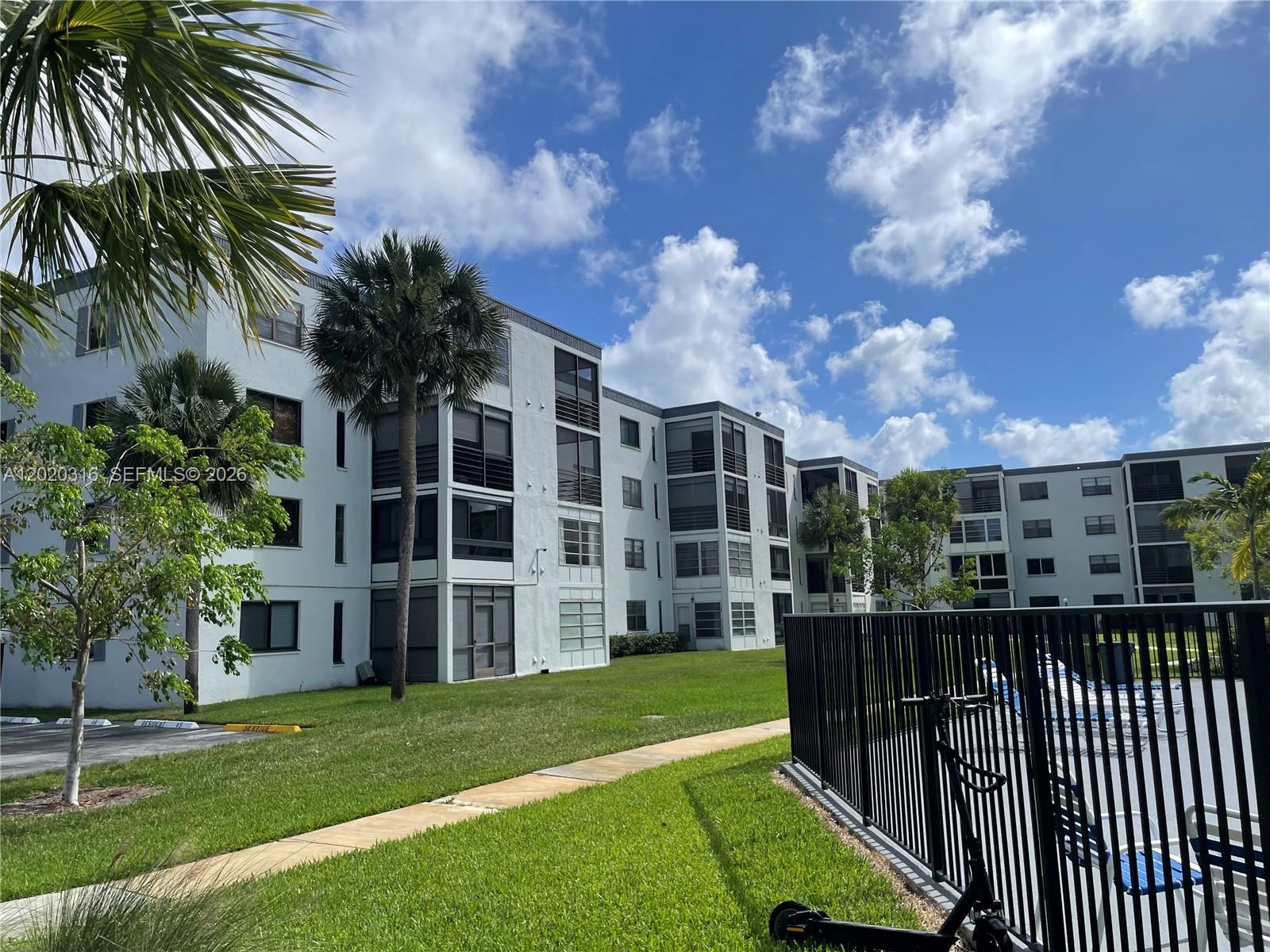 ISLE OF SANDALFOOT CONDO - Residential