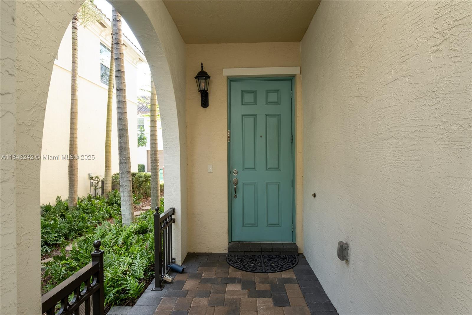 CASCADA ISLES AT MONTERRA - Residential Lease
