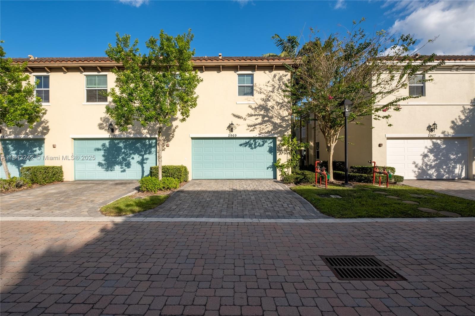 CASCADA ISLES AT MONTERRA - Residential Lease
