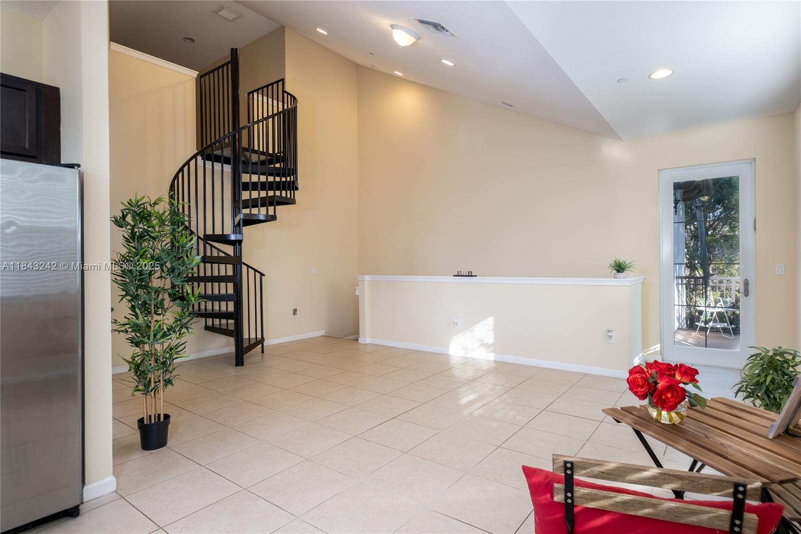 CASCADA ISLES AT MONTERRA - Residential Lease