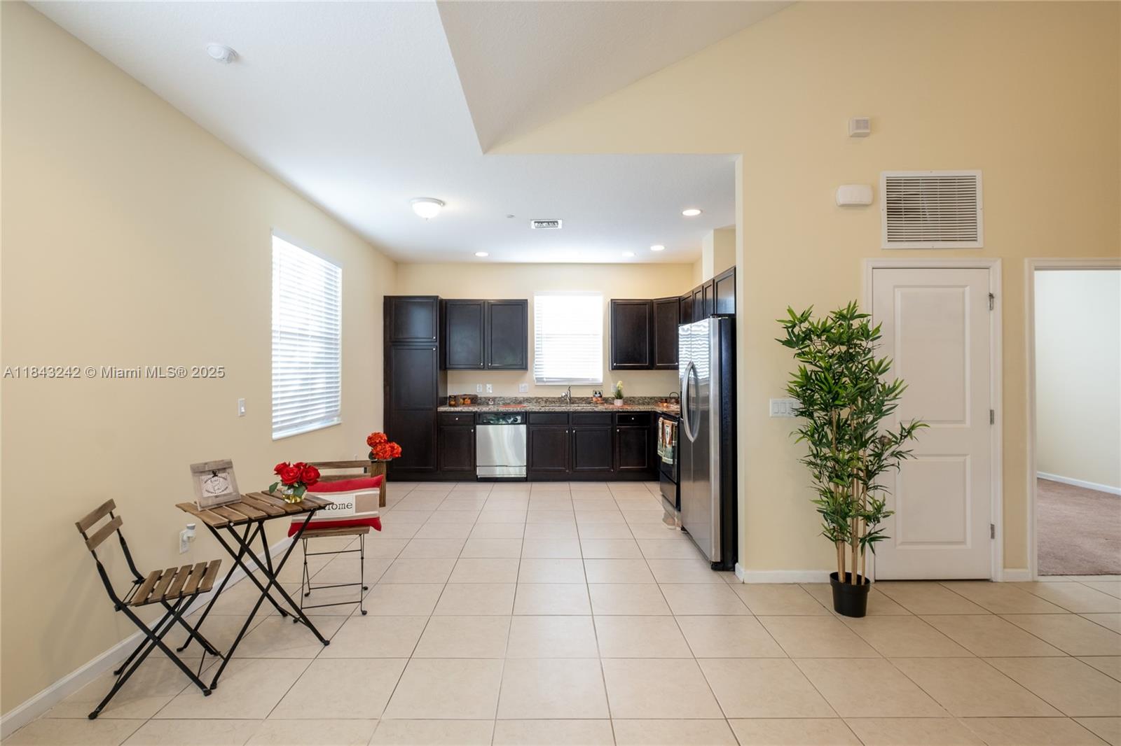 CASCADA ISLES AT MONTERRA - Residential Lease