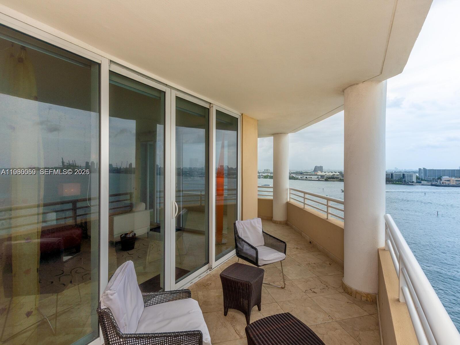 THREE TEQUESTA POINT COND - Residential