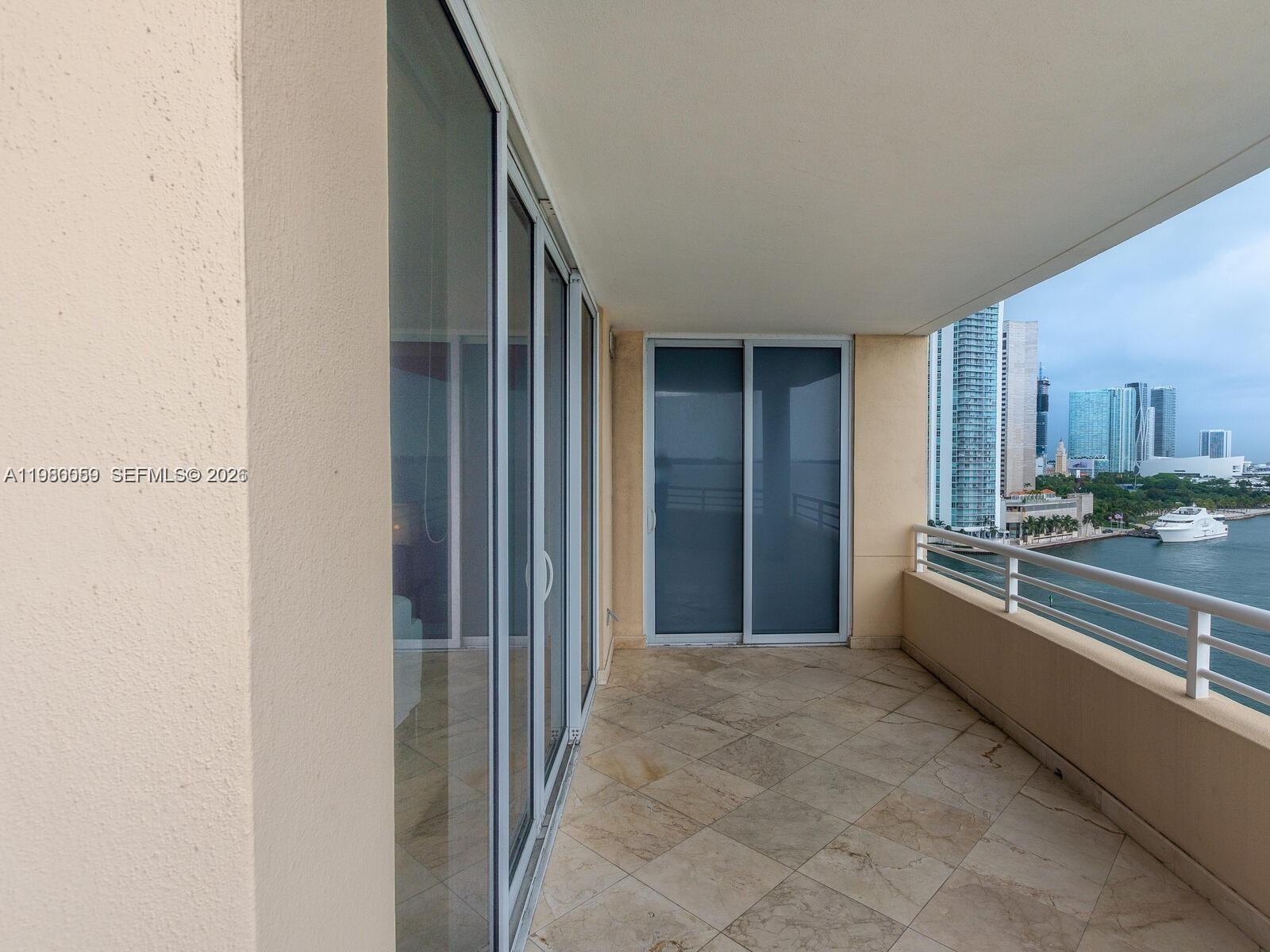 THREE TEQUESTA POINT COND - Residential