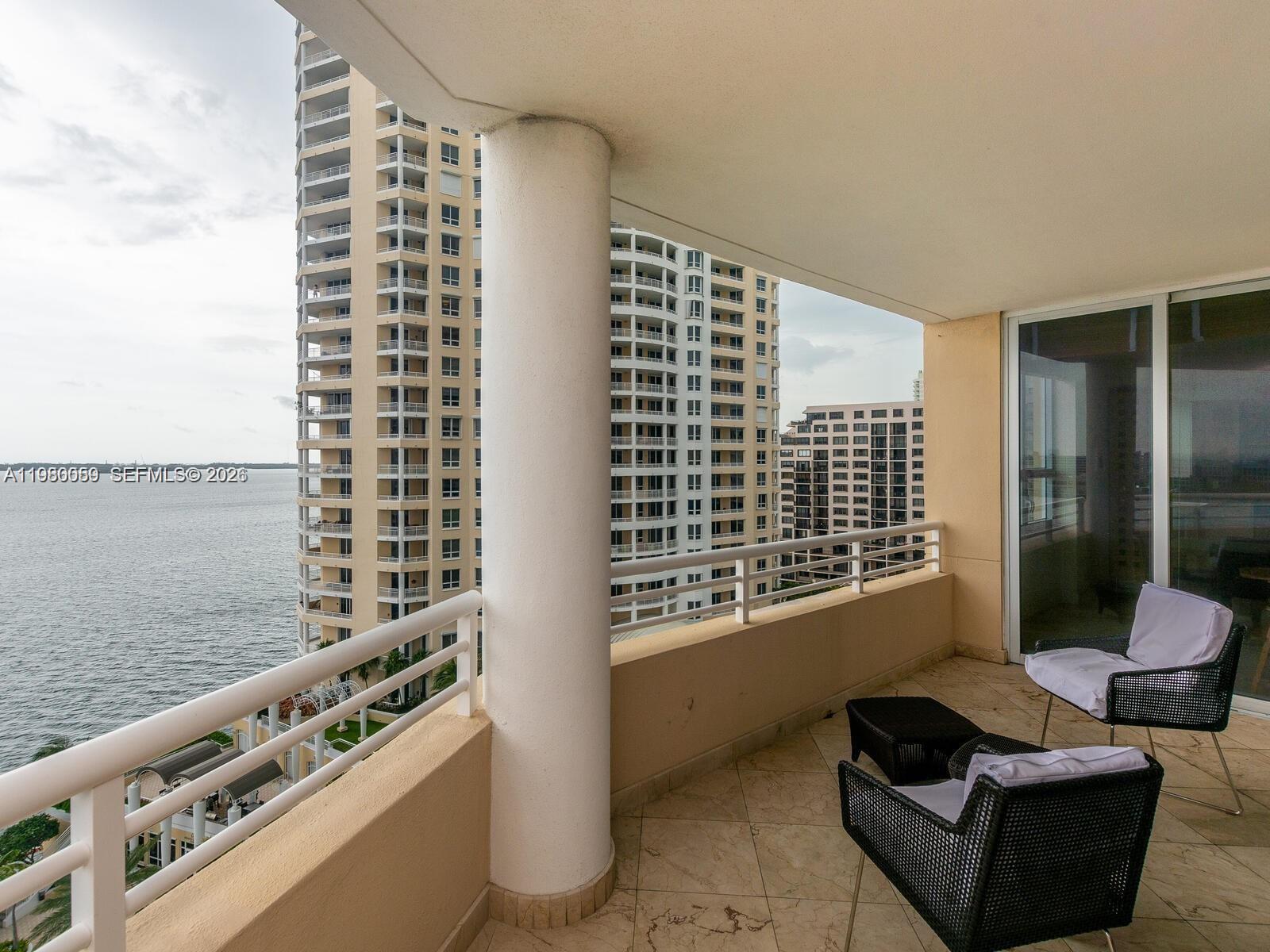THREE TEQUESTA POINT COND - Residential