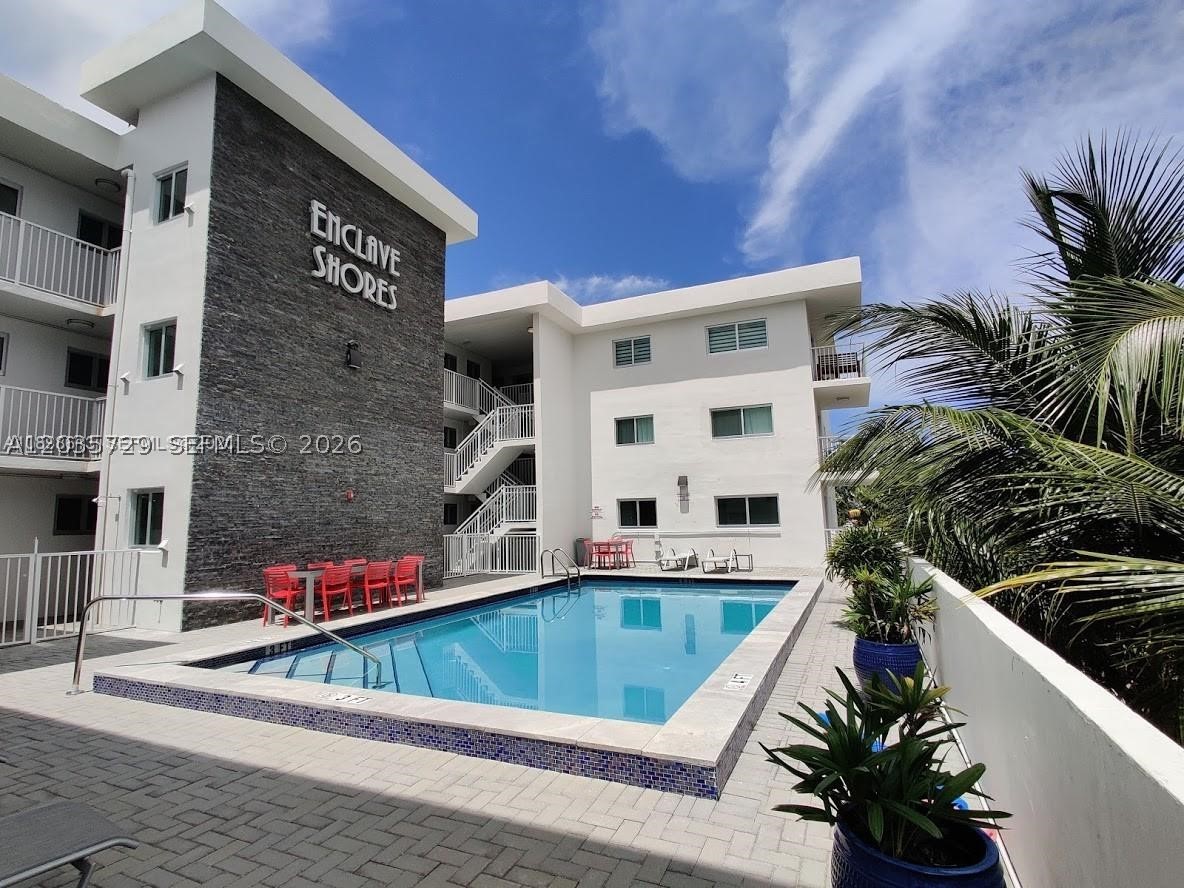 ENCLAVE SHORES CONDO - Residential Lease