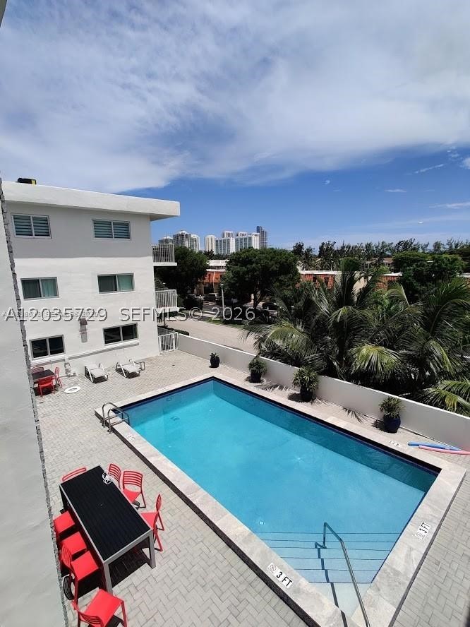 ENCLAVE SHORES CONDO - Residential Lease