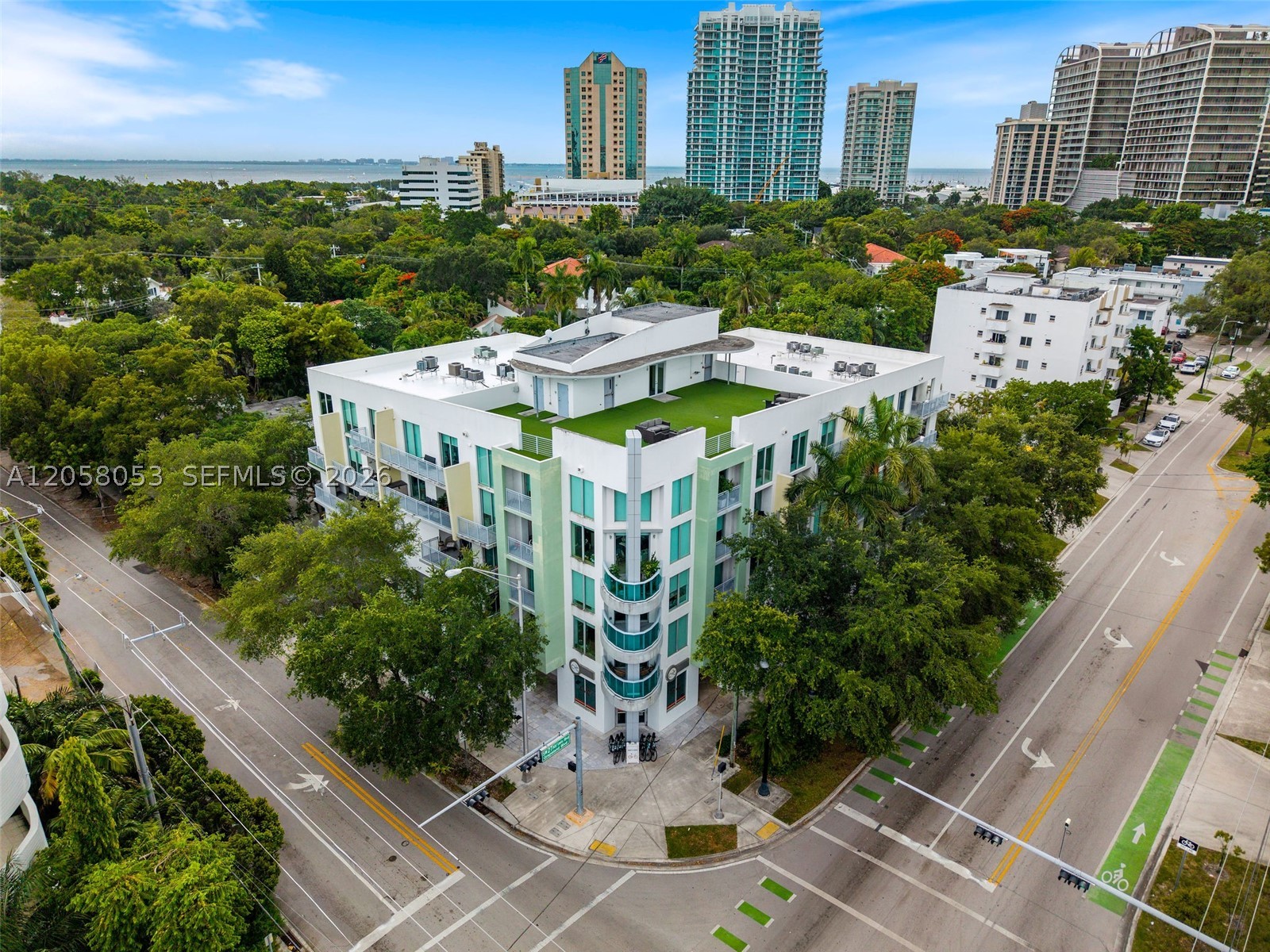 SOUTH TWO SEVEN LOFTS CON - Residential