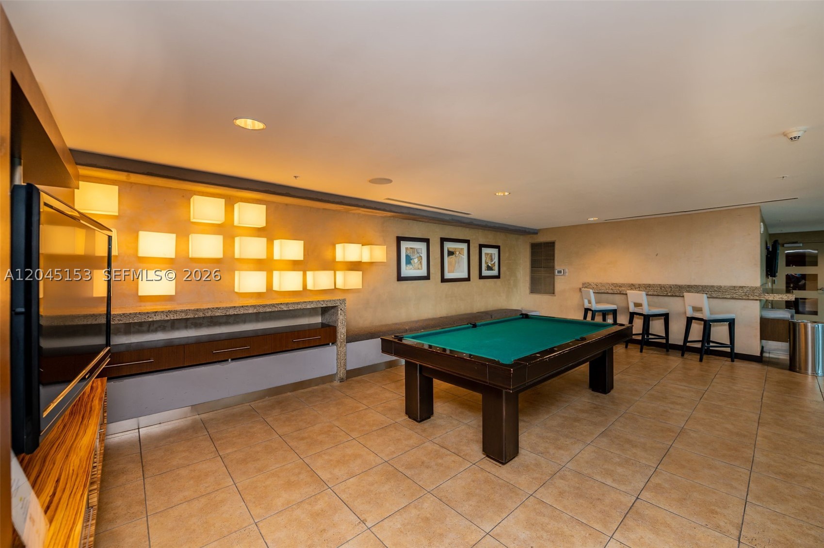 INFINITY AT BRICKELL COND - Residential