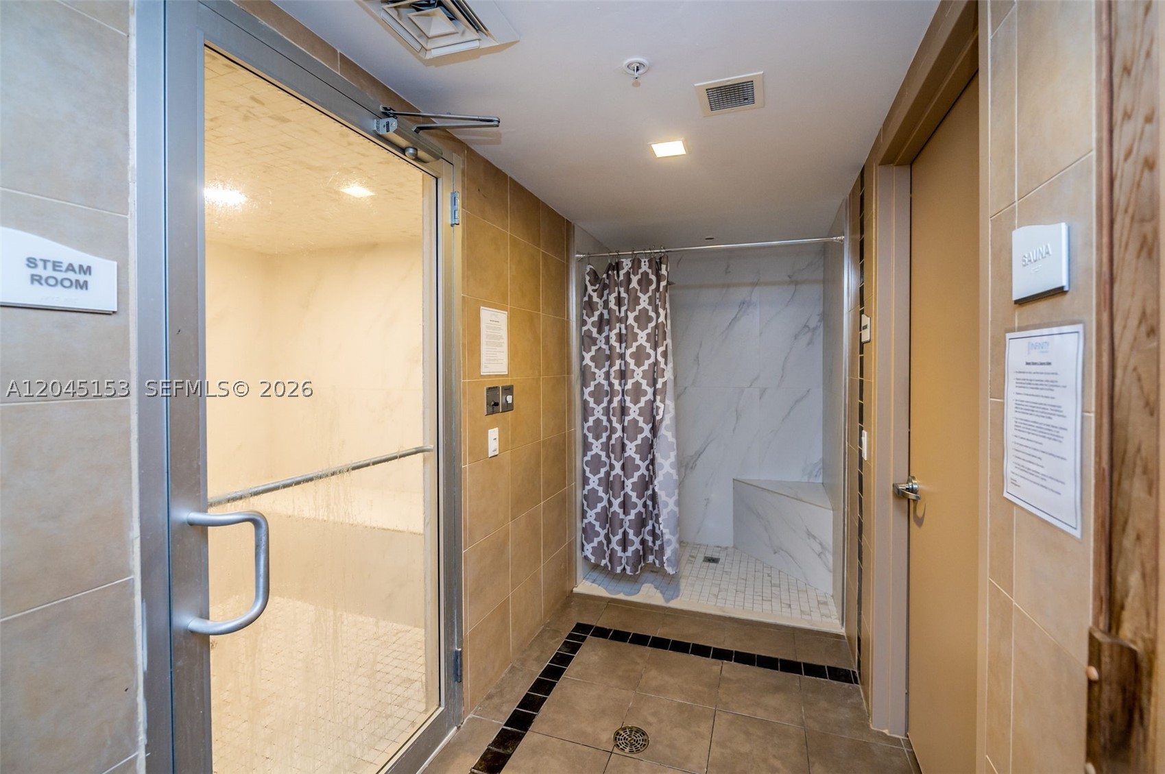 INFINITY AT BRICKELL COND - Residential