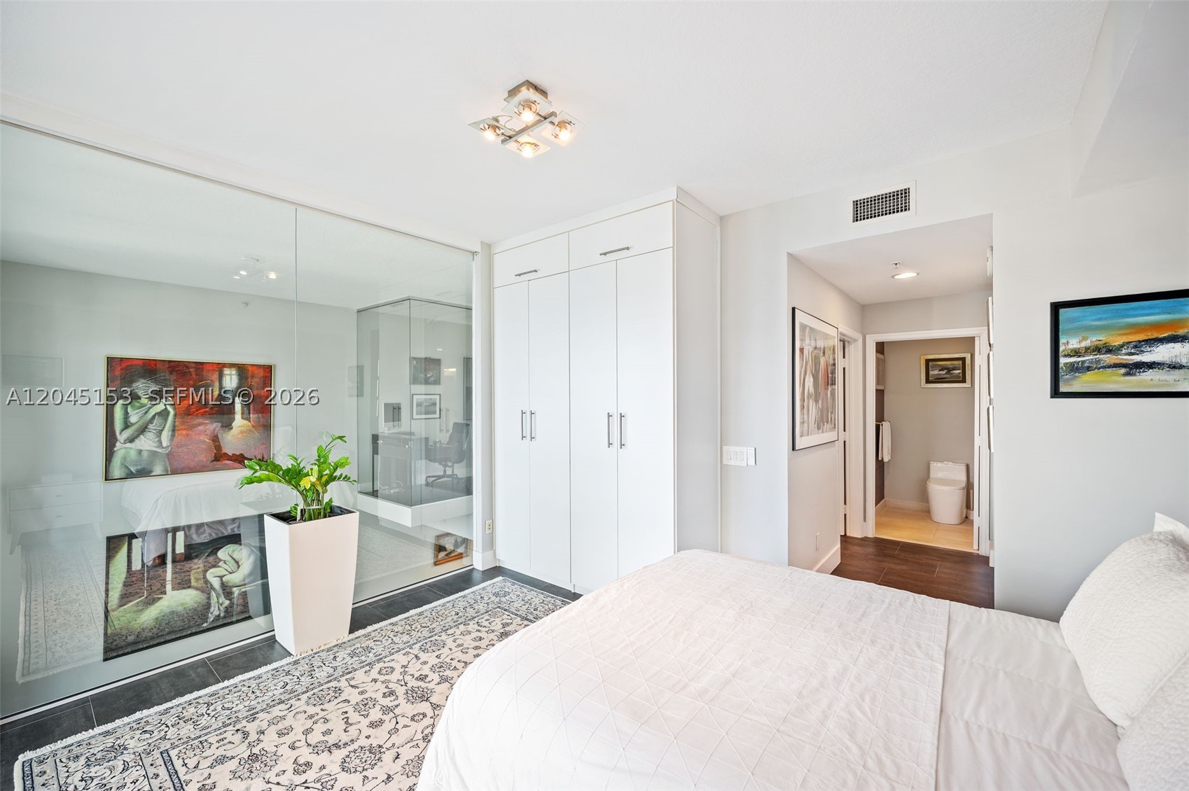 INFINITY AT BRICKELL COND - Residential