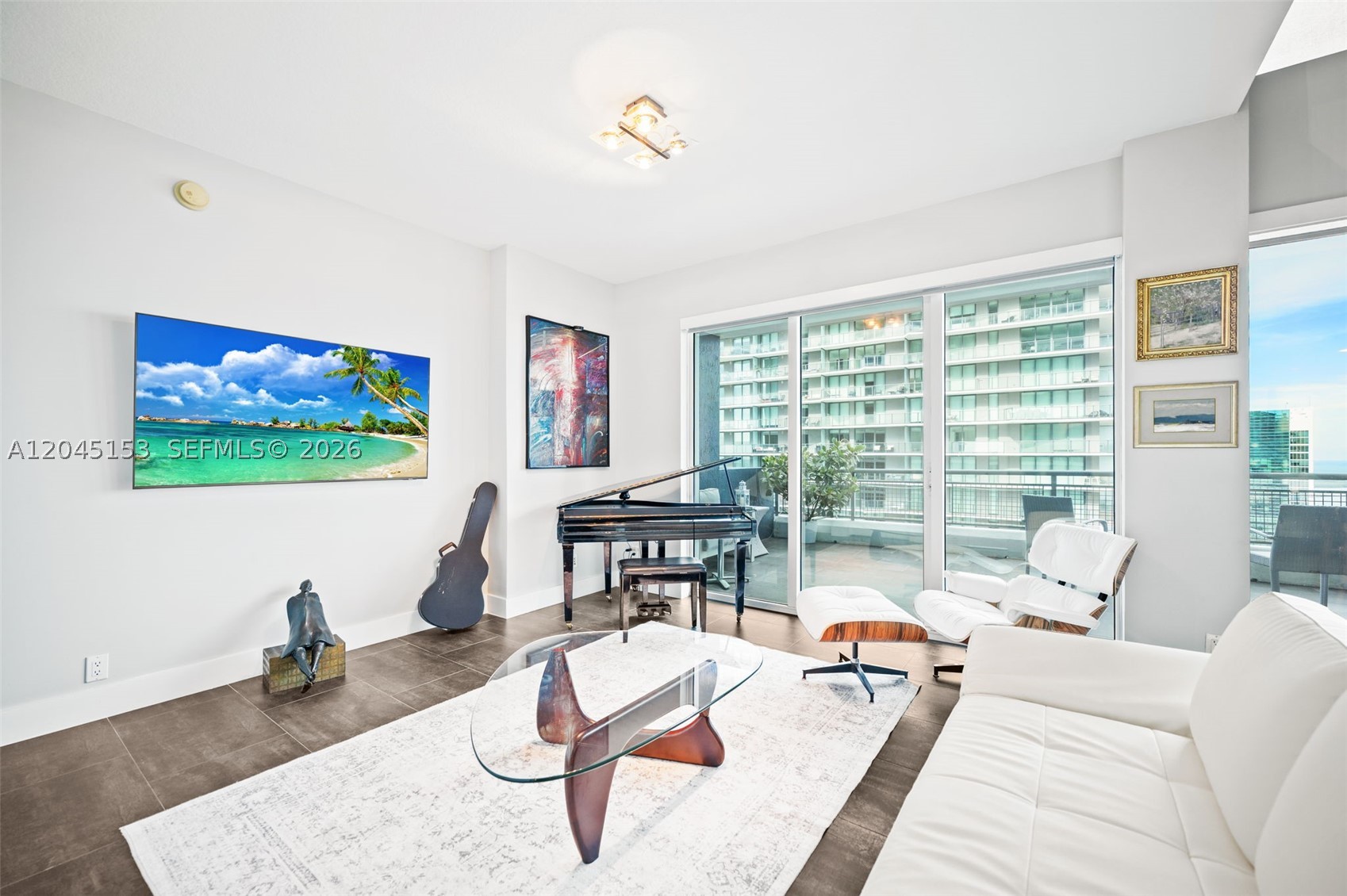 INFINITY AT BRICKELL COND - Residential