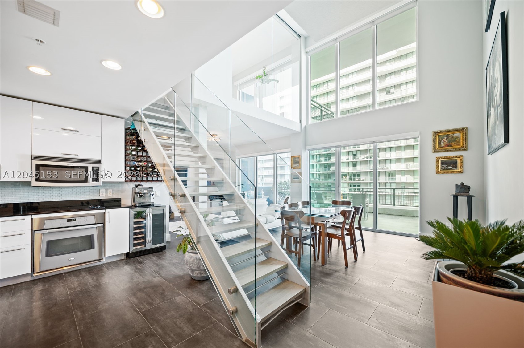 INFINITY AT BRICKELL COND - Residential