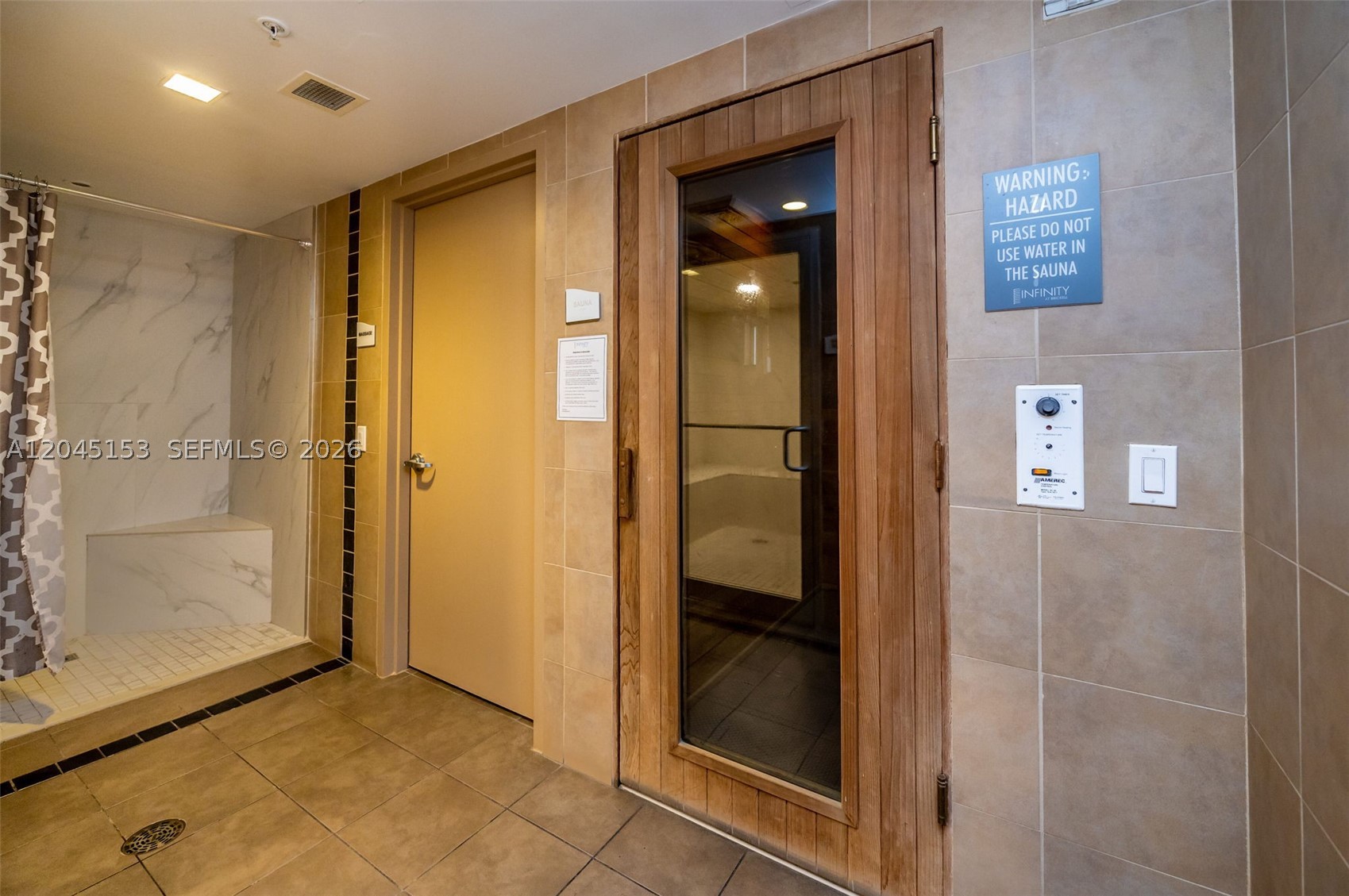 INFINITY AT BRICKELL COND - Residential