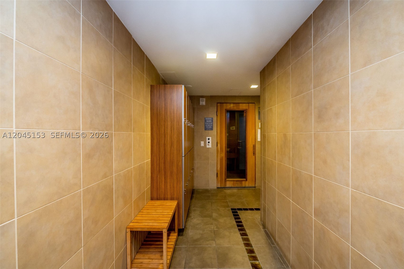 INFINITY AT BRICKELL COND - Residential