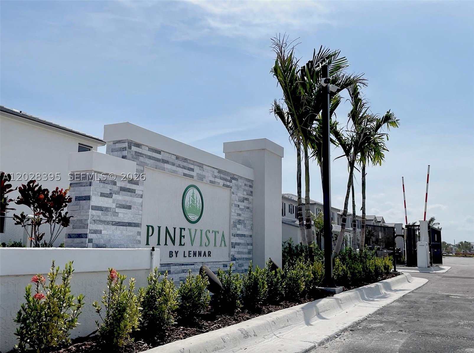 PINE VISTA - Residential Lease