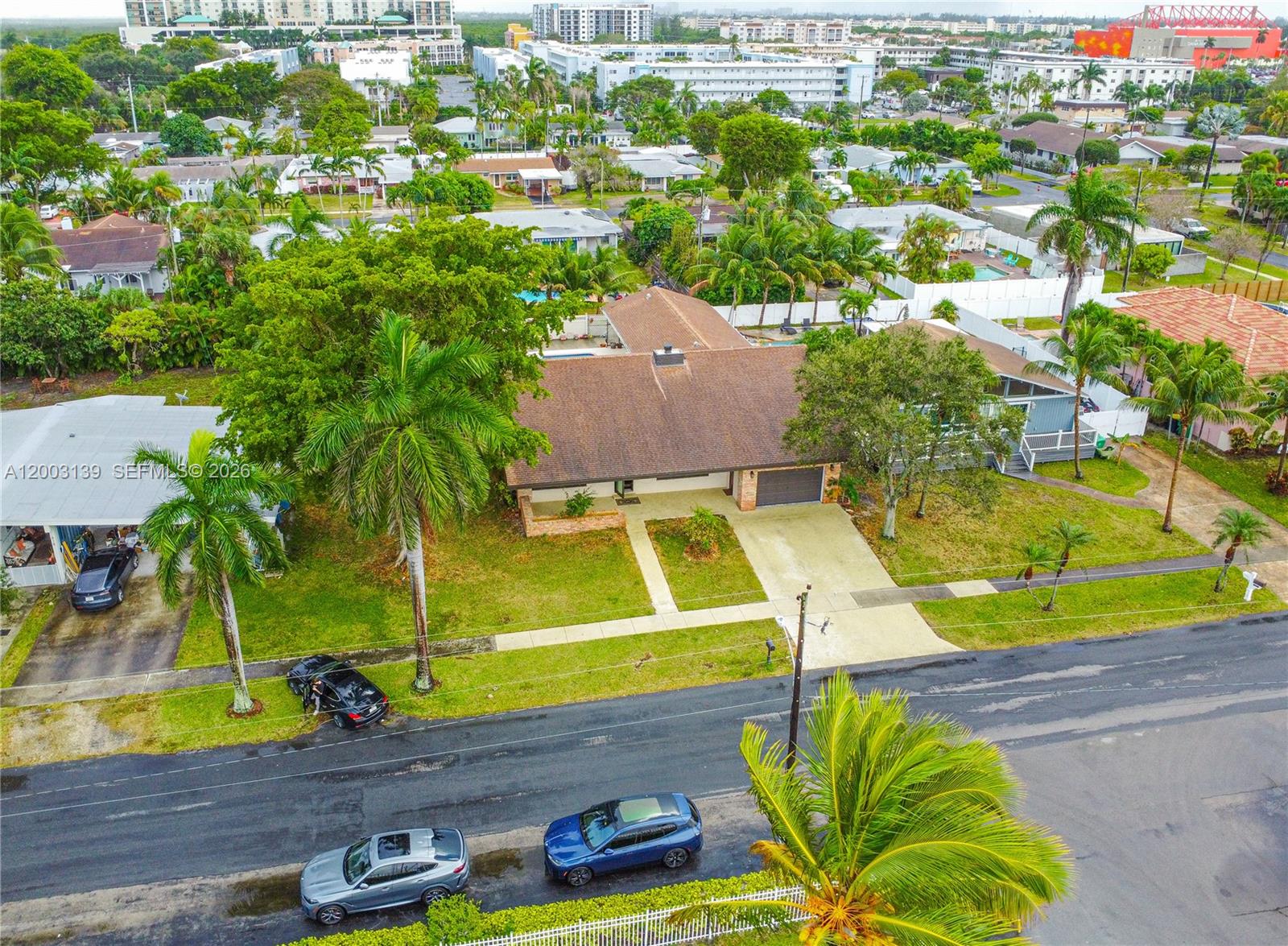 ROYAL PALM VISTA - Residential