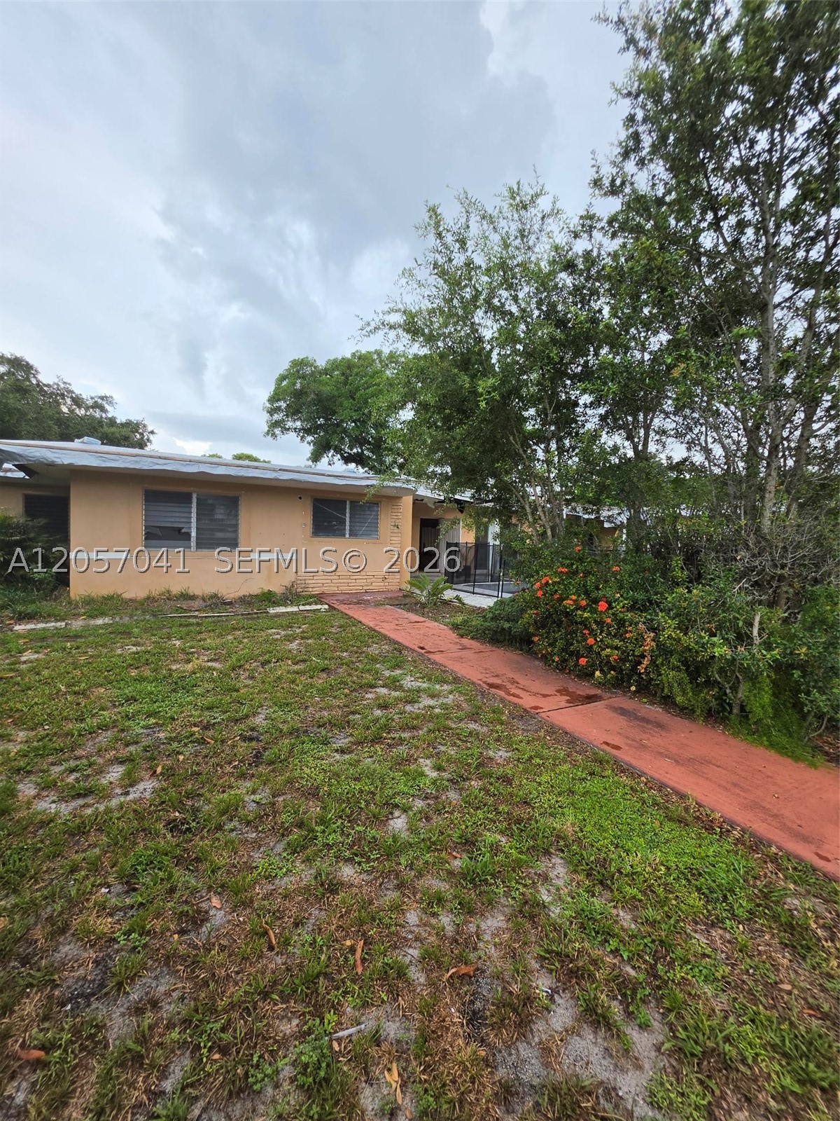 BISC GARDENS SEC F PT 1 - Residential