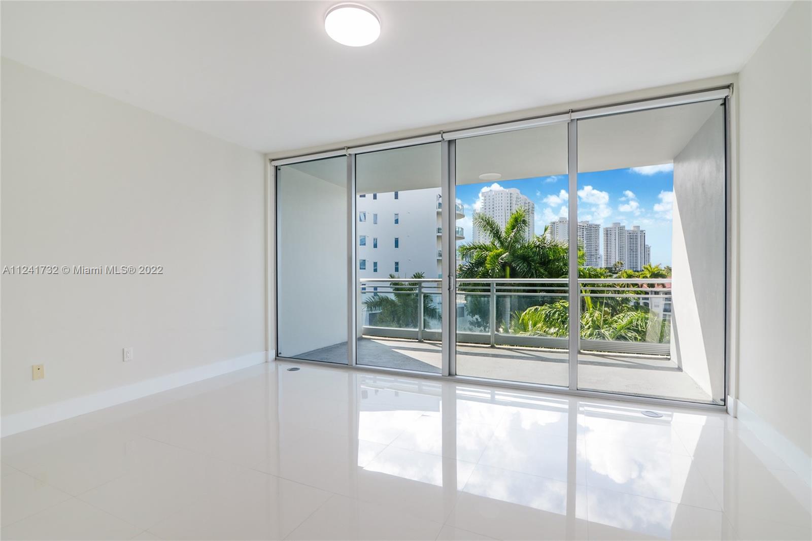 ARTECH RESIDENCES AT AVEN - Residential Lease