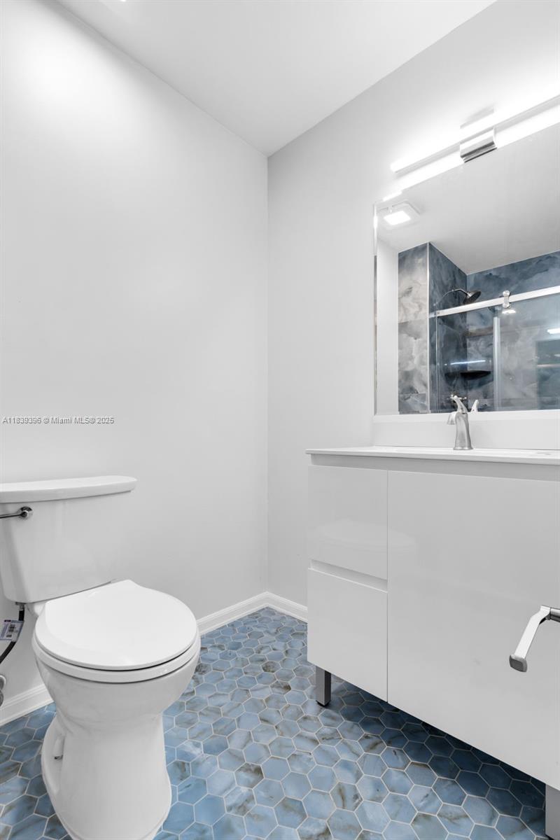 SUNSET WEST SEC 2 - Residential Lease