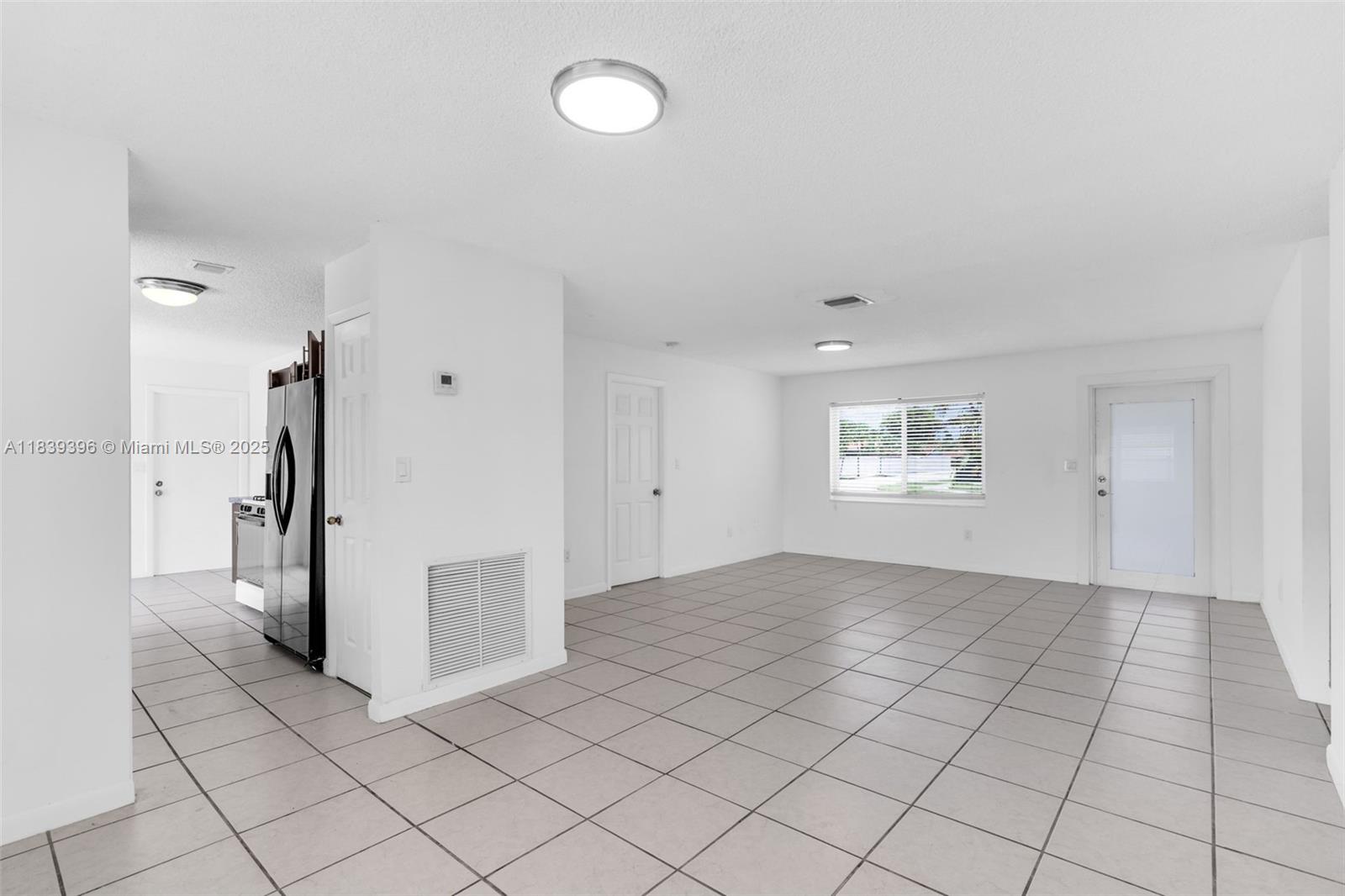 SUNSET WEST SEC 2 - Residential Lease