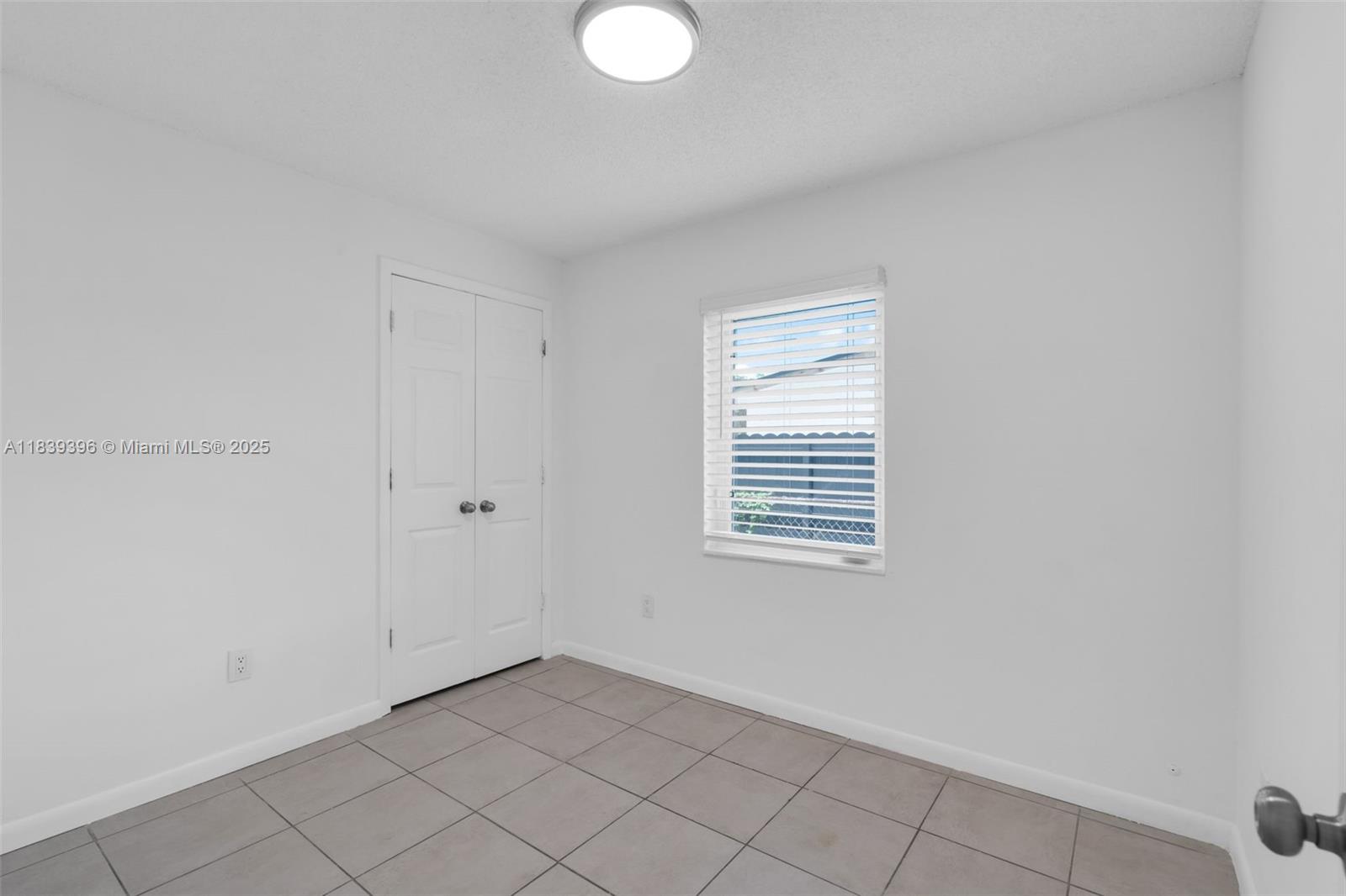 SUNSET WEST SEC 2 - Residential Lease