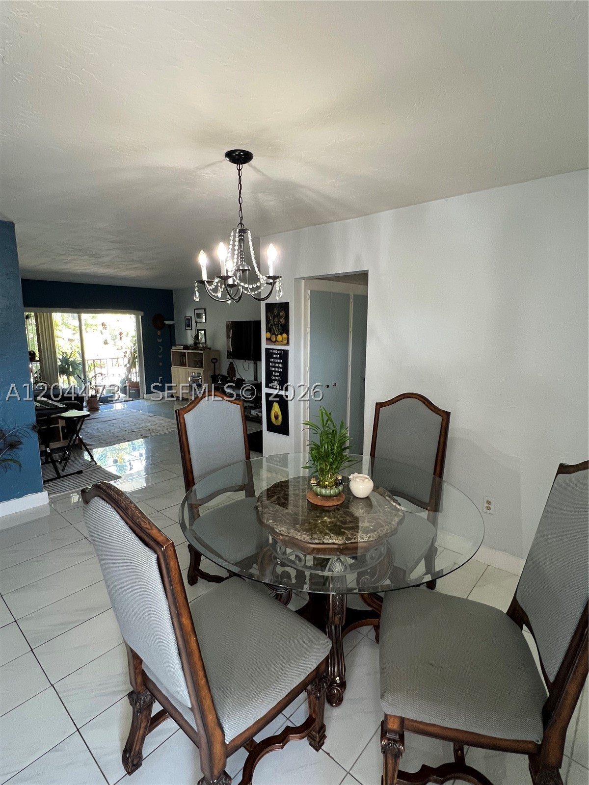 DADELAND GROVE CONDO - Residential Lease