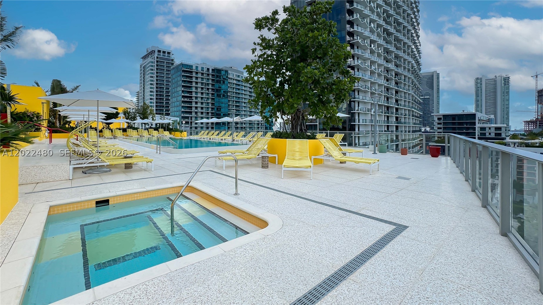 BUENA VISTA WEST - Residential