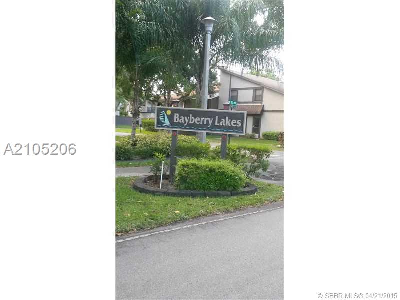 THIS 3/3 CHARMING TH IS LOCATED IN ONE OF THE MOST EXCLUSIVE PEMBROKE PINES AREA, BASIC CABLE-FUMMIGATION-ALARM ARE INCLUIDED-CLOSE TO BRYAN PARK-CB SMITH PARK[ A SCHOOLS]UNIVERSITY DR- TURNPIKE AND I-75.QUIT NEIGHBORHOOD