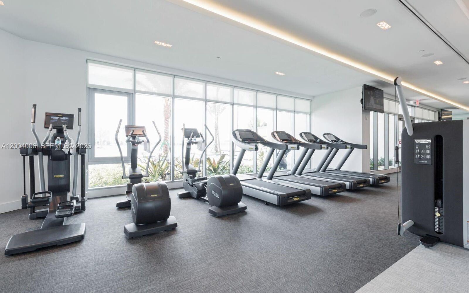 MARINA PALMS RESIDENCES S - Residential