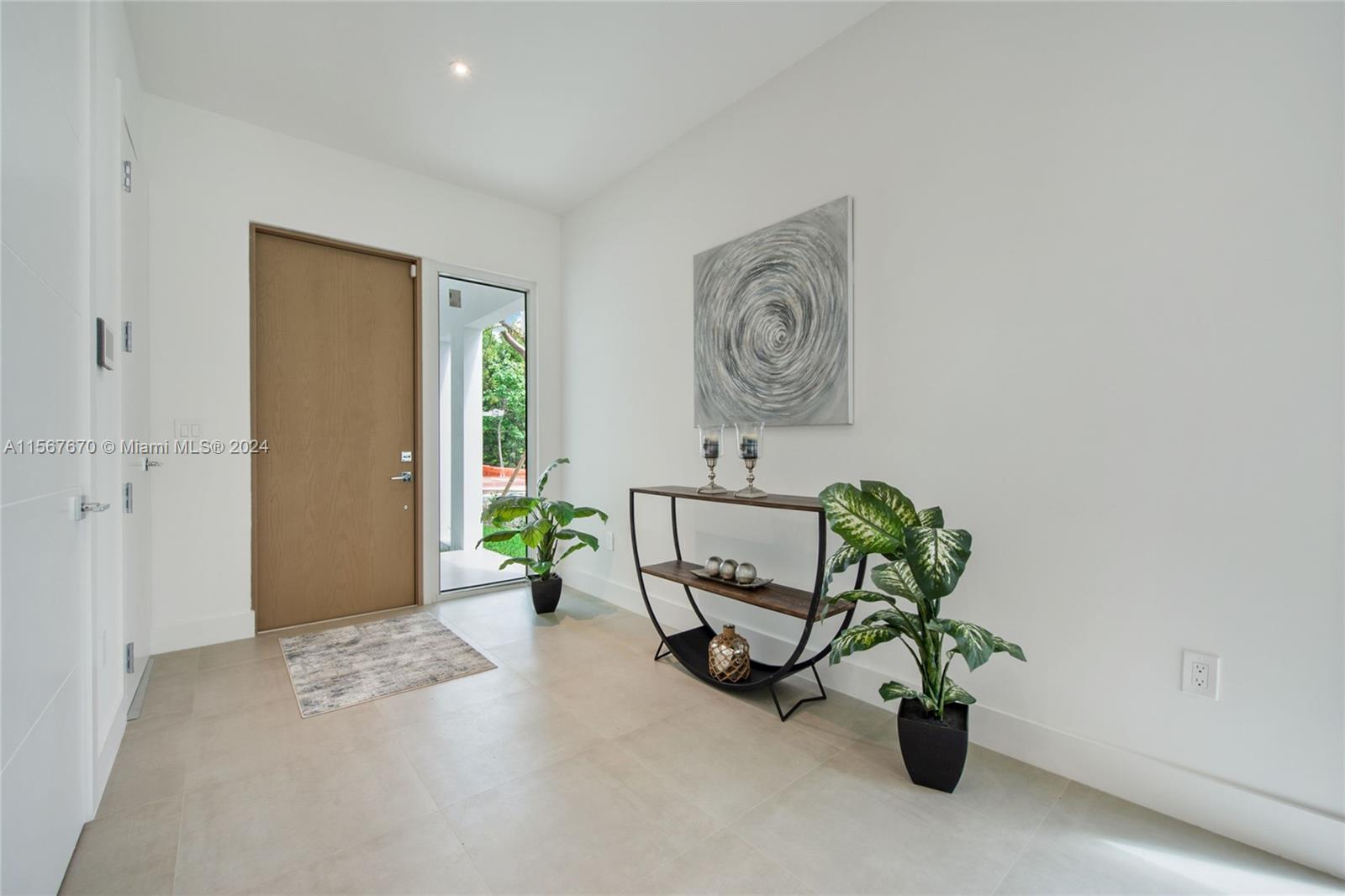 Pomelo Park C Condo - Residential