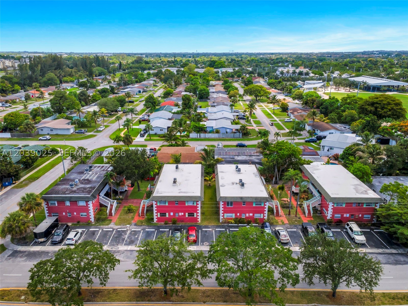 SUNRISE GOLF VILLAGE SEC - Residential Income