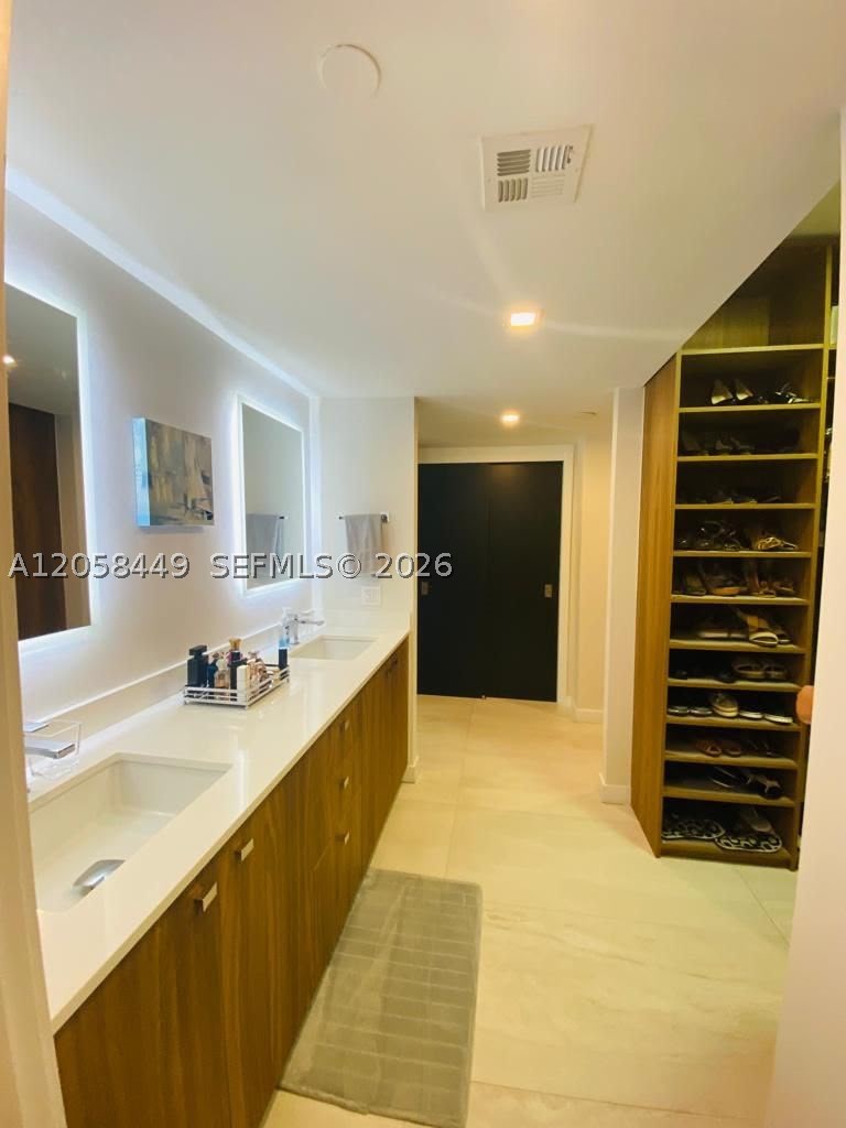 The Palace Condo - Residential