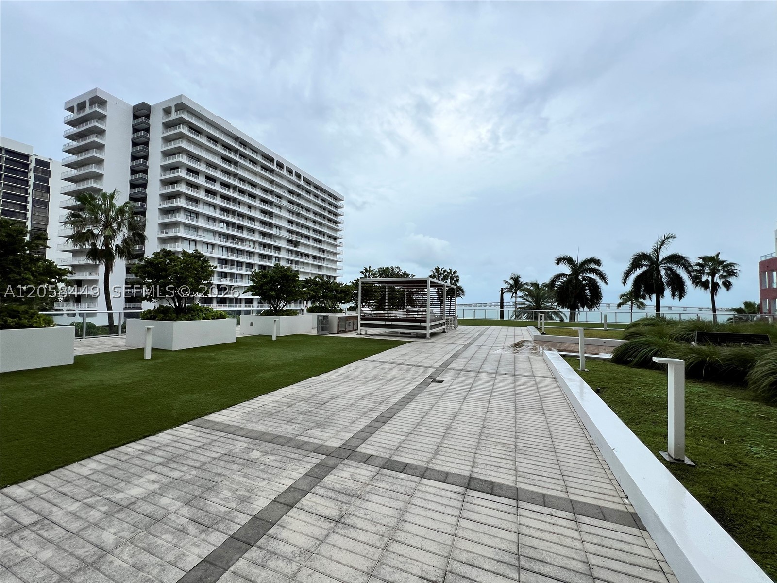 The Palace Condo - Residential