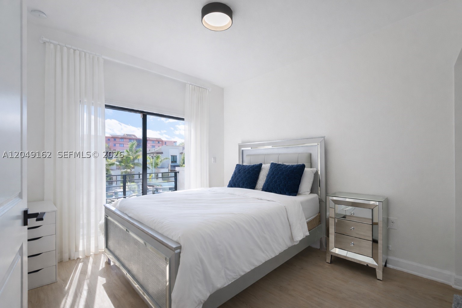 VIA VENTURA NEIGHBORHOOD - Residential Lease