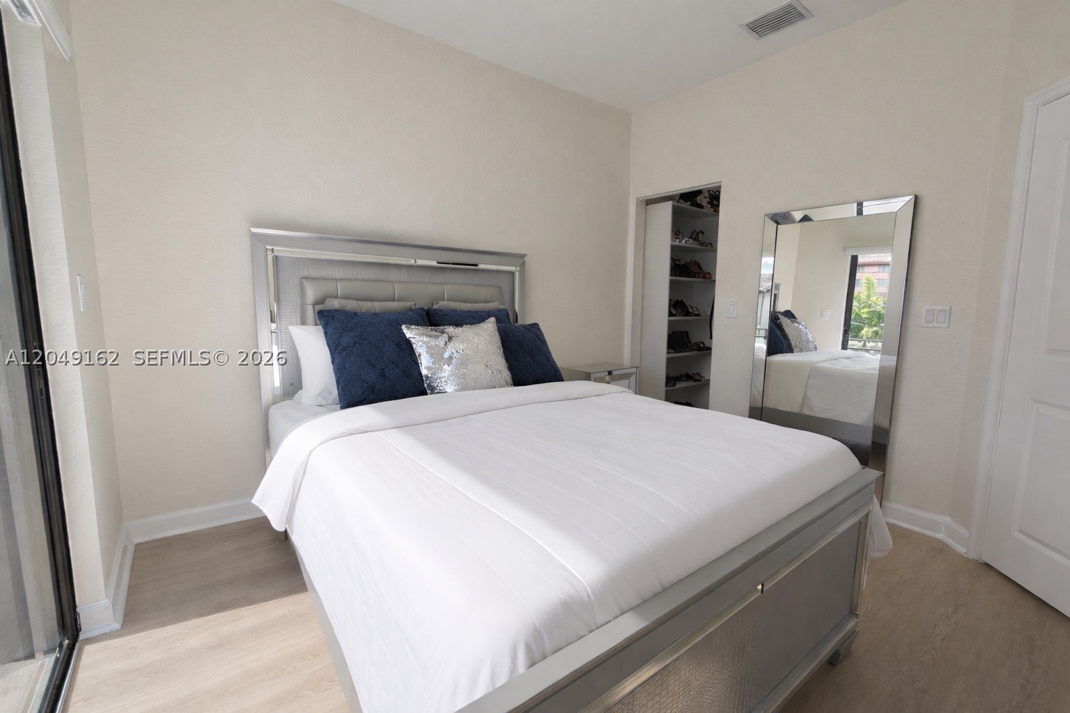 VIA VENTURA NEIGHBORHOOD - Residential Lease