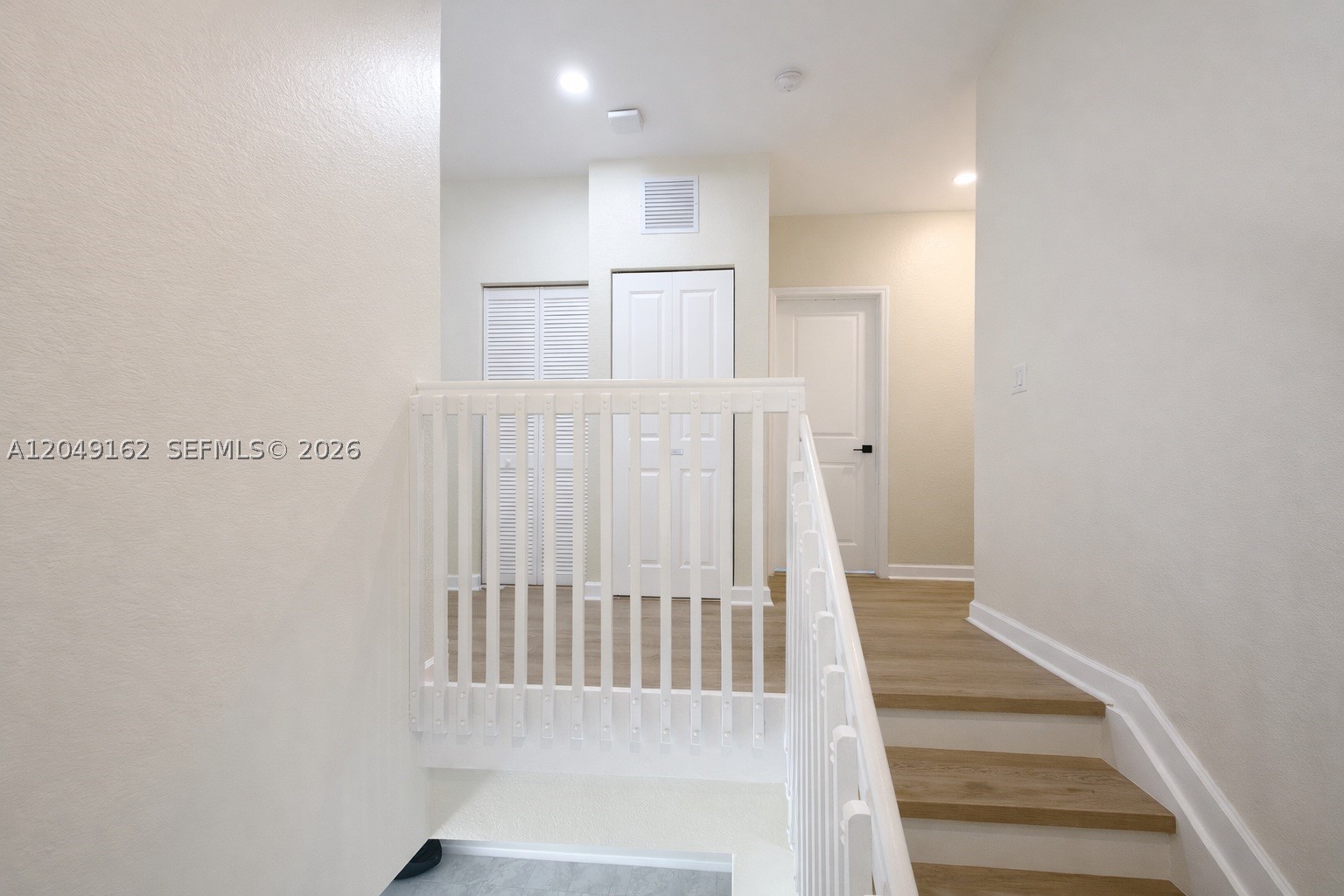VIA VENTURA NEIGHBORHOOD - Residential Lease